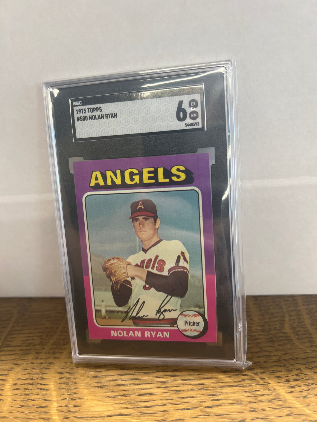 1975 Topps #500 Nolan Ryan HOF SGC 6 EX-NM California Angels