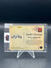 Load image into Gallery viewer, Victor Wembanyama 2023/24 Panini NBA Hoops Greetings From San Antonio Foil Rookie #1
