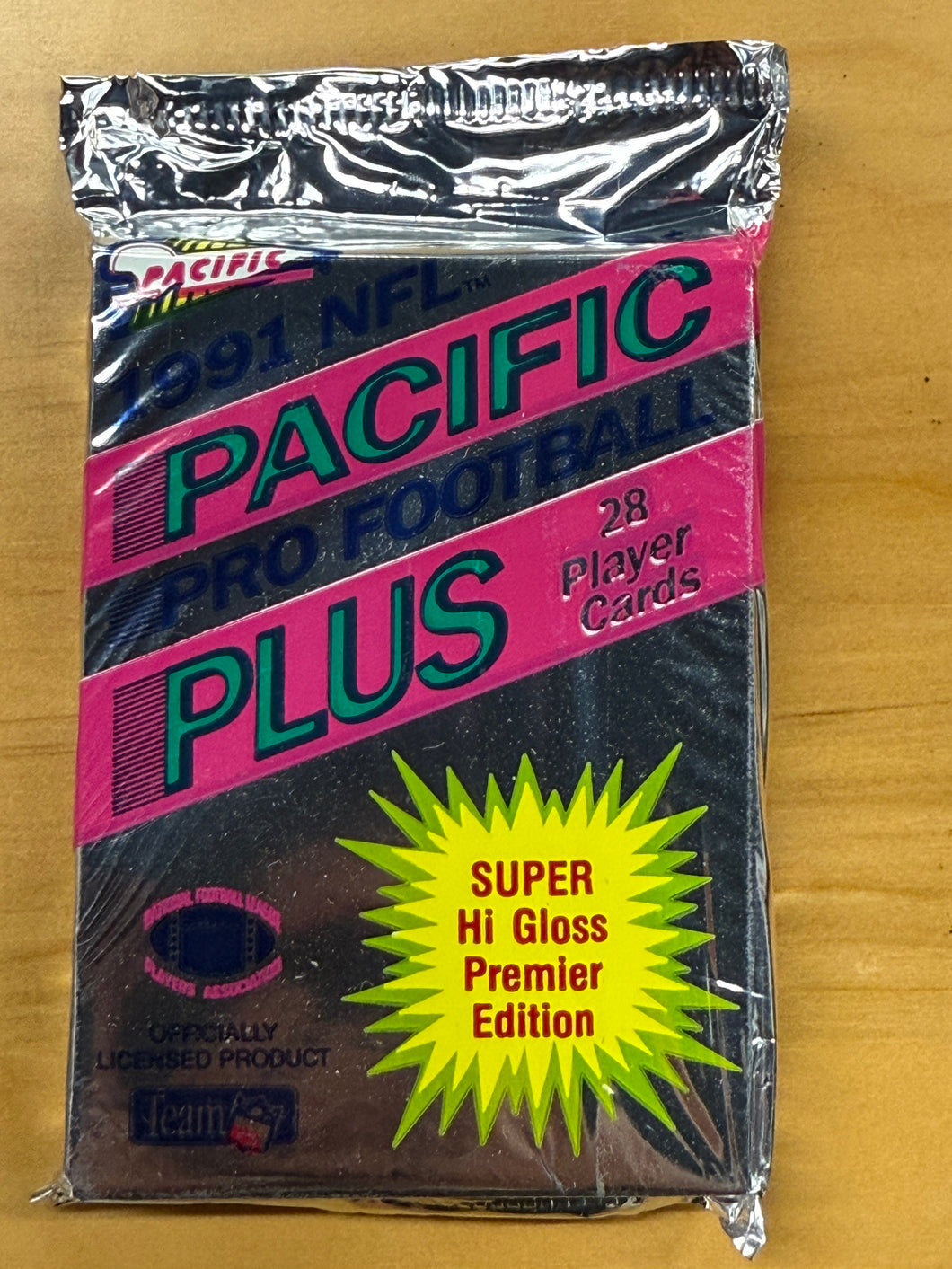 1991 NFL Pacific Plus Factory Sealed Pro Football Cards Individual Pack of 28