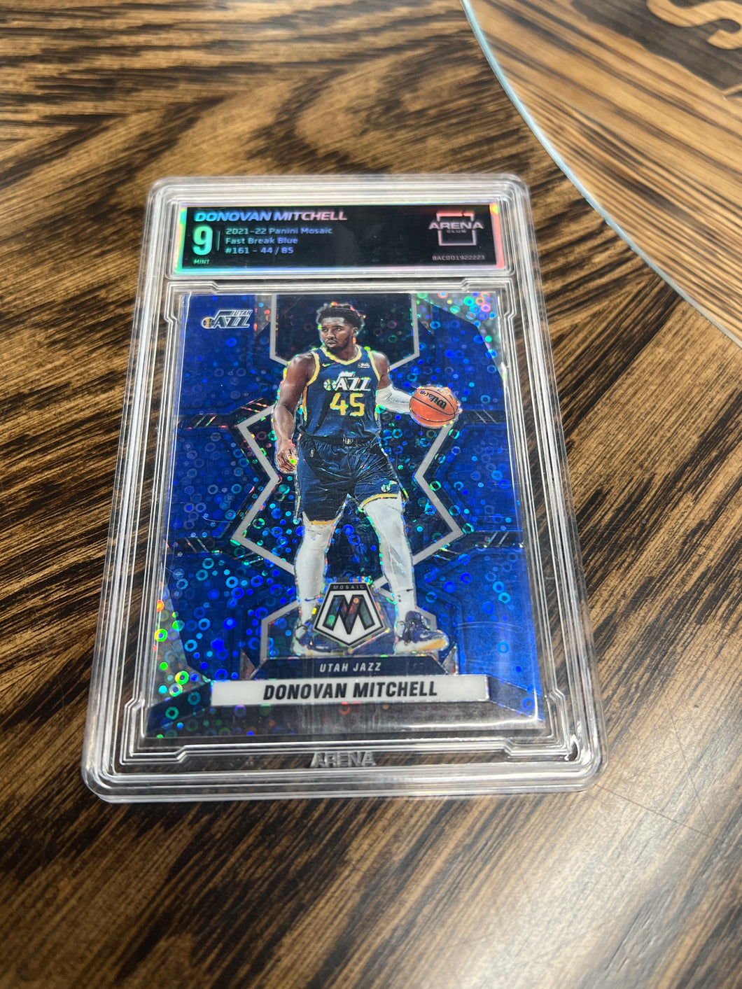 2021-22 Mosaic Fastbreak DONOVAN MITCHELL Blue Disco 44/85 Cavaliers Arena Club 9