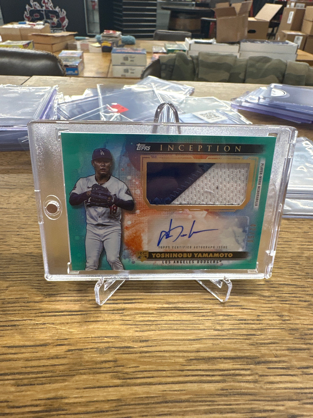 Yoshinobu Yamamoto 2024 Topps Inception Teal Jumbo Patch Auto RC 42/50