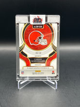 Load image into Gallery viewer, Carson Schwesinger 2025 Panini Select Gold Shimmer Auto /10 #SIP-CSR
