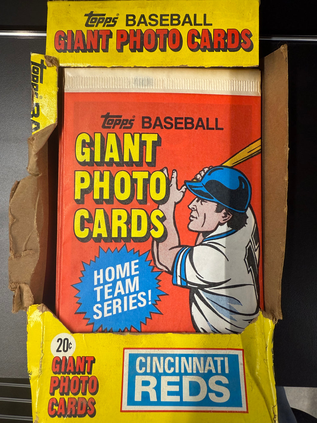 1981 Topps Giant Photo Cards Cincinnati Reds 5x7 Pack