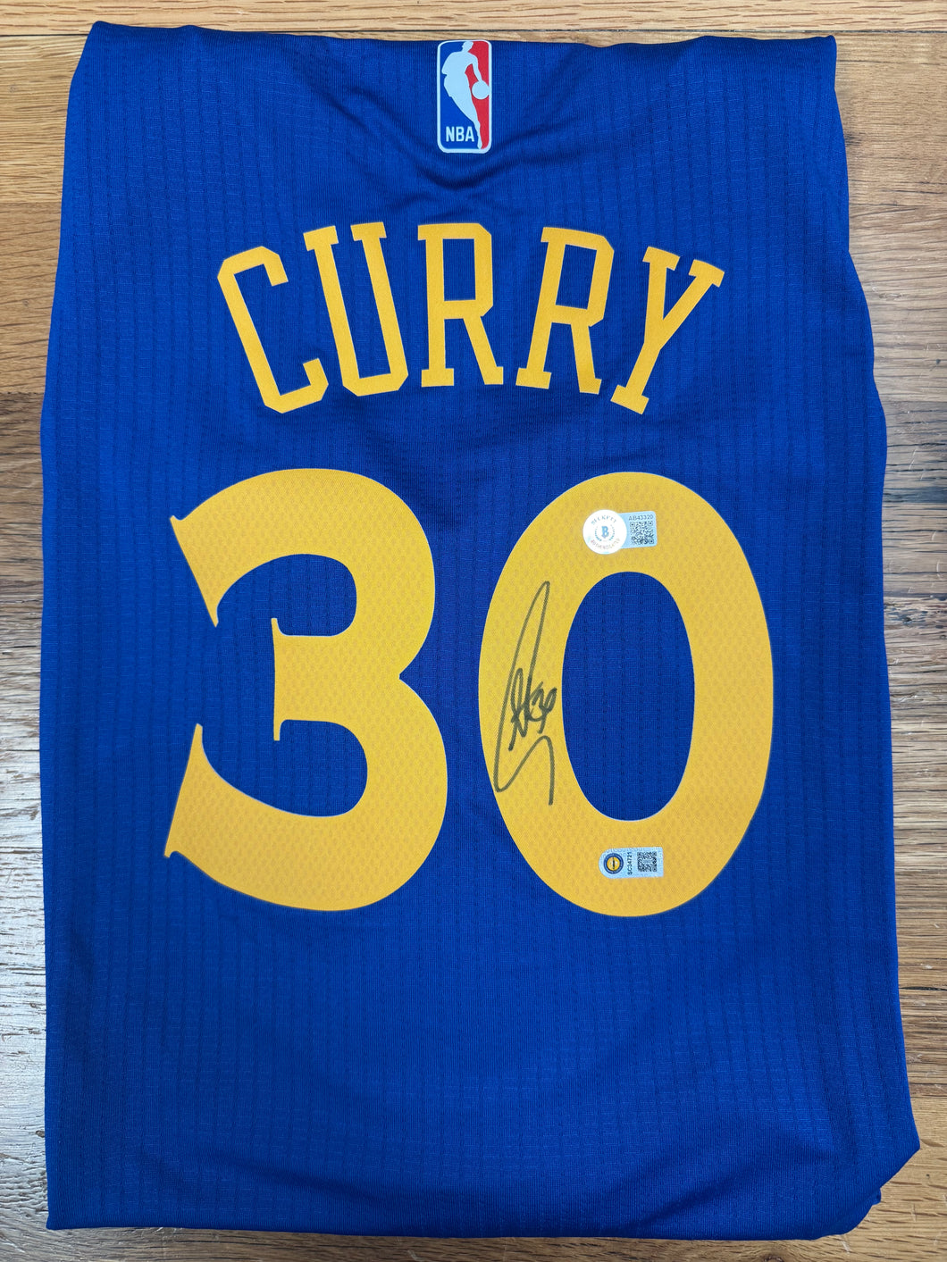 Stephen Curry Autographed Jersey Beckett Authenticated