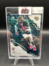 Load image into Gallery viewer, 2025 Topps Resurgence #P-6 Travis Hunter Perfect Fits

