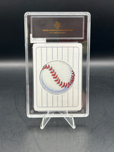 Load image into Gallery viewer, Mickey Mantle Hero Decks New York Yankees King of Diamonds
