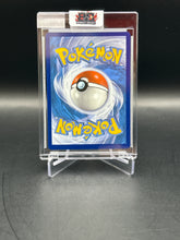Load image into Gallery viewer, Mew Vmax Pokemon - Fusion Strike 114/264 (2021)

