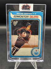 Load image into Gallery viewer, 1979-80 Topps #18 Wayne Gretzky
