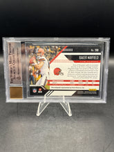 Load image into Gallery viewer, 2018 Panini Unparalleled Rookie Autographs #208 Baker Mayfield BGS 9.0
