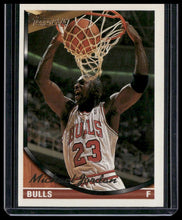 Load image into Gallery viewer, 1993-94 Topps #23 Michael Jordan Gold
