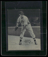 Load image into Gallery viewer, 1934-36 Batter-Up (R318) #109 Thornton Lee
