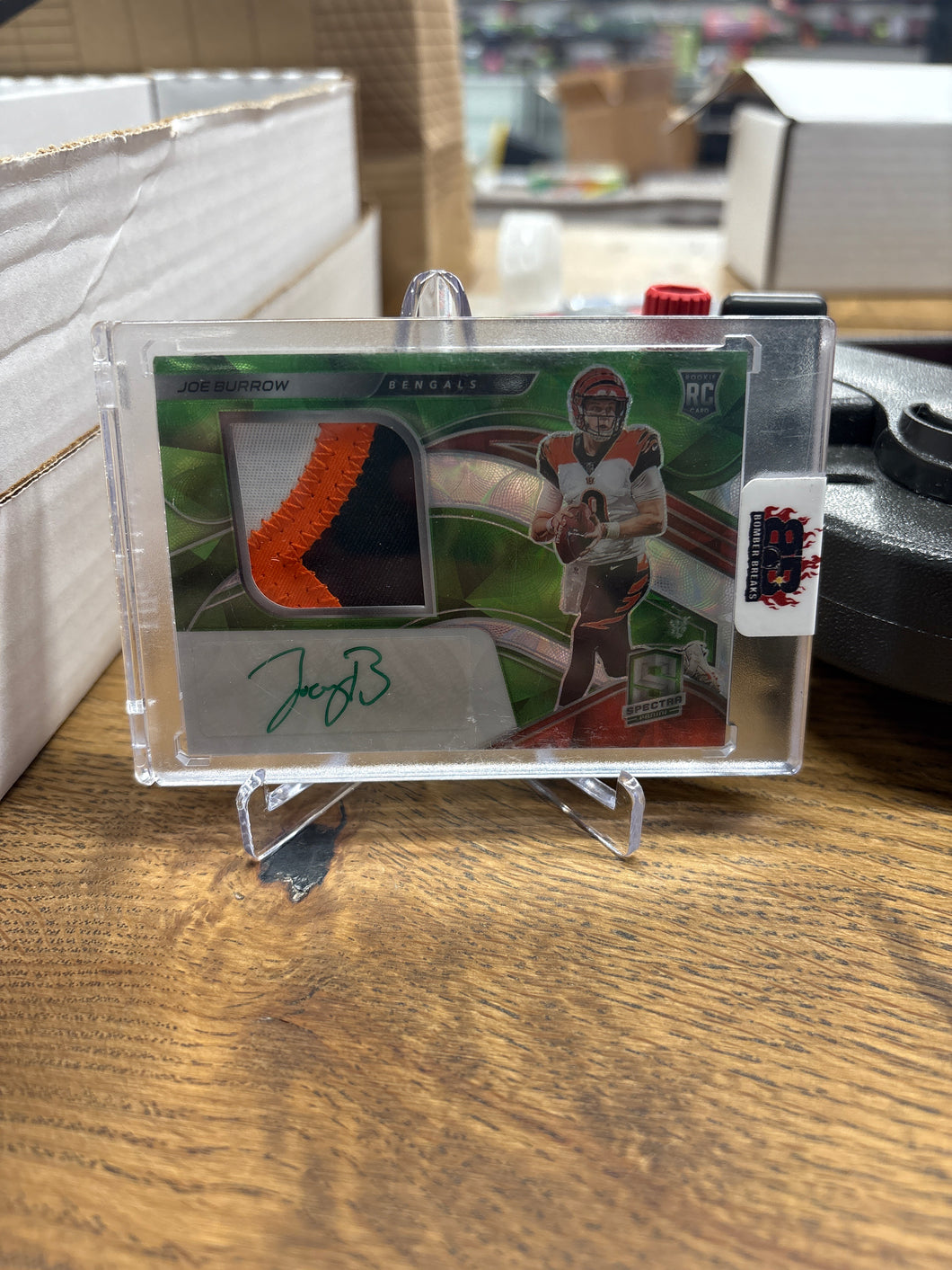Joe Burrow 2020 Panini Spectra Neon Green Patch Auto RC 04/50