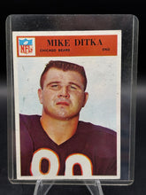 Load image into Gallery viewer, 1966 Philadelphia #32 Mike Ditka
