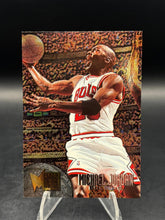 Load image into Gallery viewer, 1995-96 Metal #13 Michael Jordan
