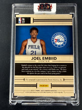 Load image into Gallery viewer, Joel Embiid 2016/17 Panini Gold Standard Gold Scripts Auto 25/25
