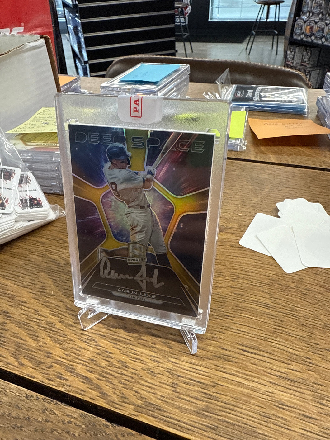 Aaron Judge 2022 Panini Spectra Deep Space Gold Auto 02/10