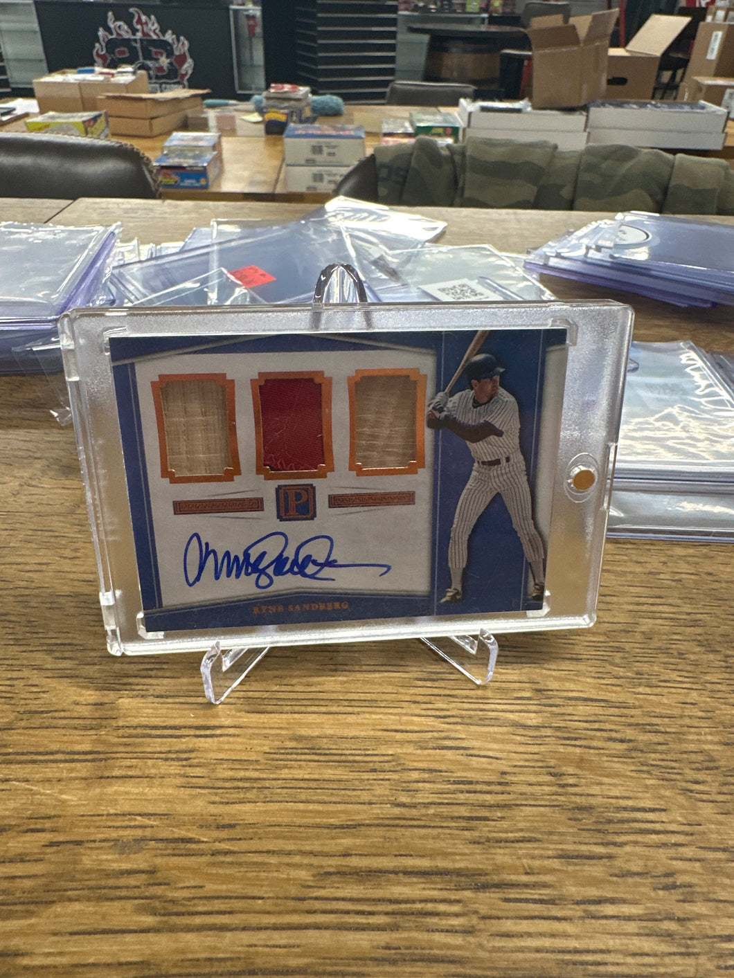 Ryne Sandberg 2016 Panini Pantheon Triple Relic Auto 2/3