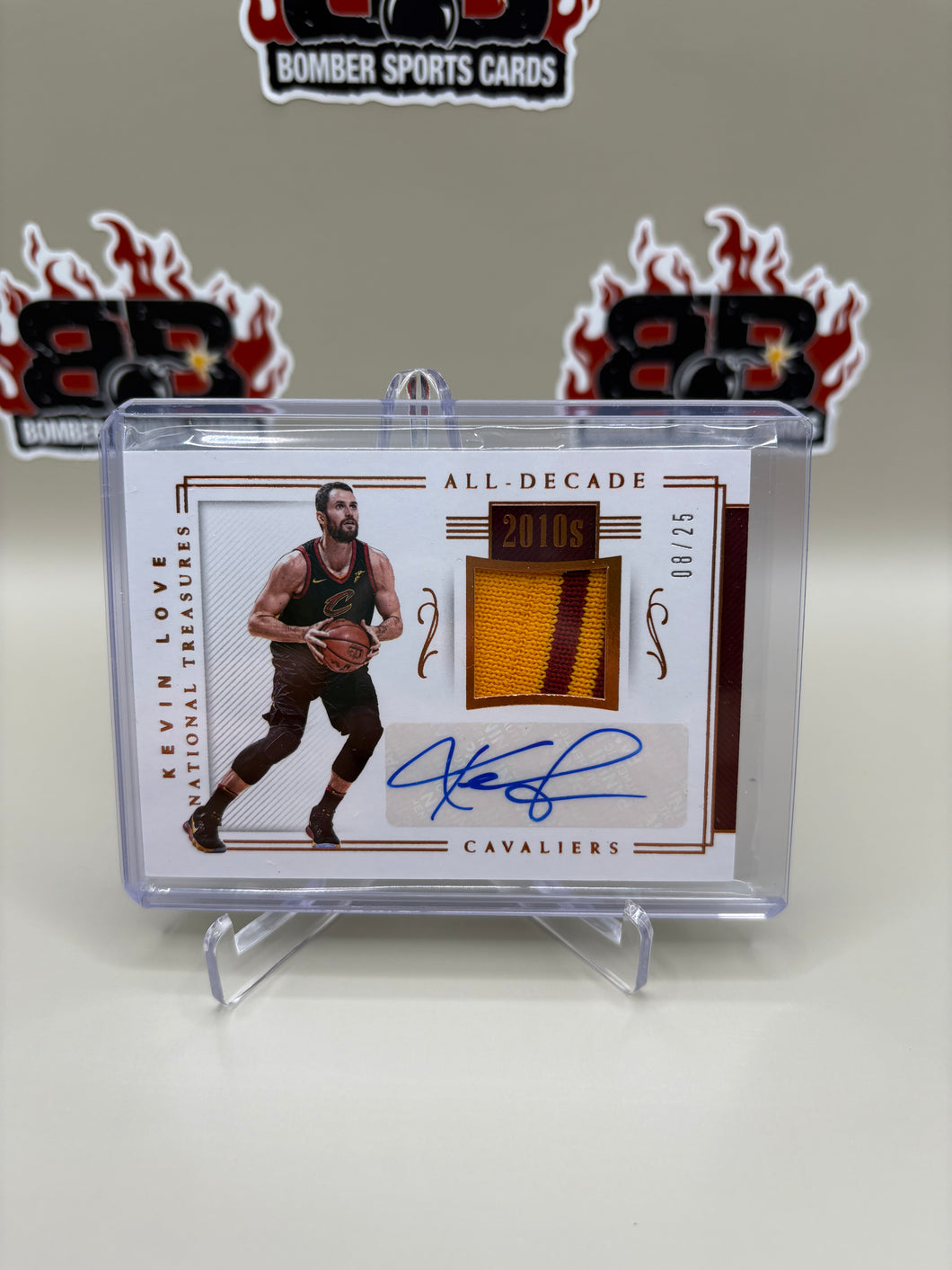 2017 National Treasures Kevin Love #08/25 Patch Autograph